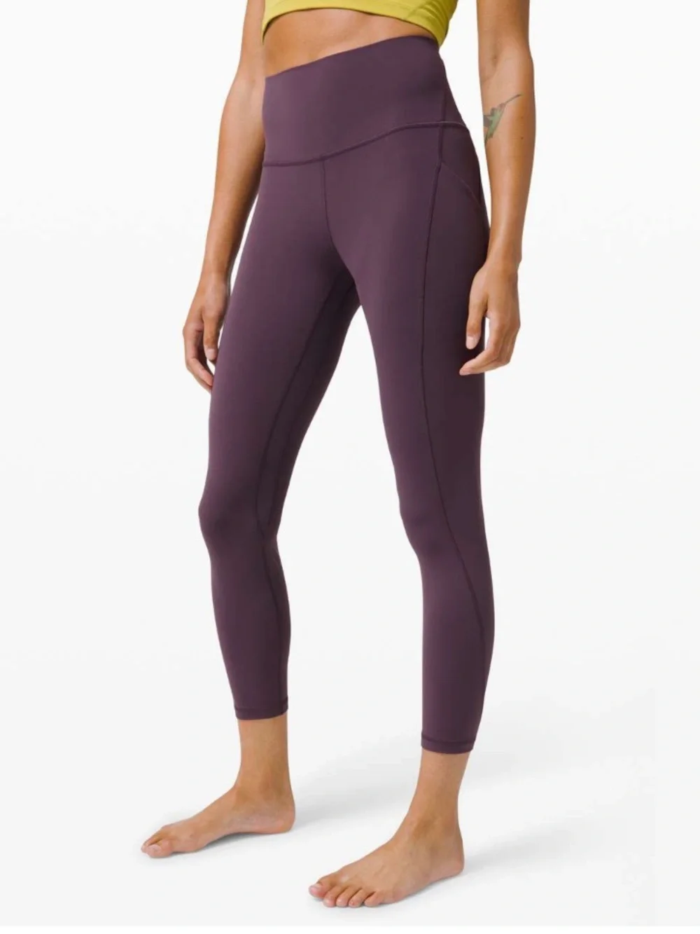 Lululemon sz 8 Align Leggings with Pockets 25” High Rise in Grape Thistle